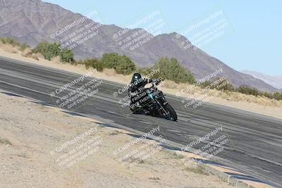 media/Dec-01-2025-Moto Forza (Mon) [[2daa91e15f]]/2-Intermediate Group/Session 4 (Turn 10 Inside)/